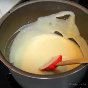 misturando os ingredientes