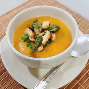Sopa de Batata Baroa
