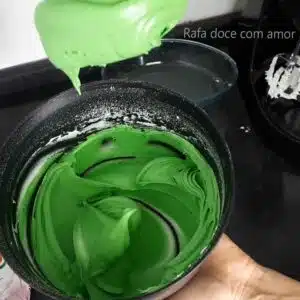 glace real com corante verde