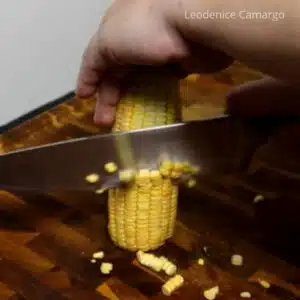 retirar milho do sabugo