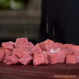 carne em cubos para picadinho de carne