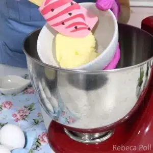 adicionando manteiga
